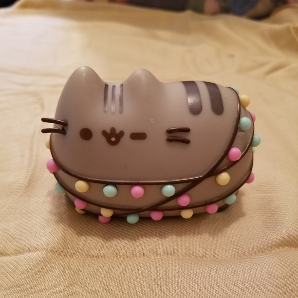 Featured image of post Pusheen Christmas Lights